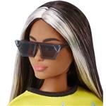 Barbie Fashionistas  Modelka ohnivé tričko a kostkovaná sukně panenka 179 HBV132