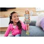 Barbie Fashionistas 197 duhové šaty HJR961