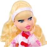 Bratz x Hello Kitty Fashion Doll Cloe2