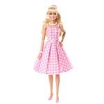Mattel Barbie v ikonickém filmovém oblečku HPJ962
