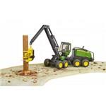 Farmer - kombajn John Deere 127OG z 1 kłodą drewna11
