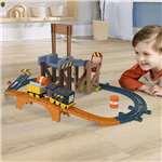Zestaw konstrukcyjny Fisher Price Thomas &amp; Friends Diesel s Lift &amp; Load JBW206