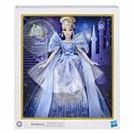 Hasbro - Disney Princess Style Series Holiday Style Cinderella Christmas 20202