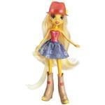 Hasbro My Little Pony Equestria girls Applejack1