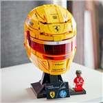 Kask Lewisa Hamiltona od Scuderia Ferrari HP4