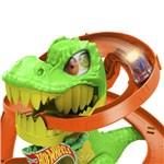Hot Wheels city t-rex útočí na hasičskou stanici2
