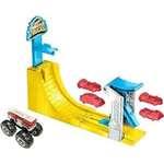 Hot Wheels Monster Trucks Big Air Breakout Play Set with 5 Alarm1
