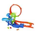 Hot Wheels kaskadérske dráhy v strede vzdušného priestoru 3