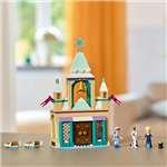 Hrad Arendelle z filmu Ledové království5