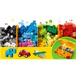Lego Classic 10713 Kreatívny kufrík3