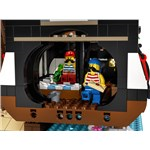 Lego Ideas 21322 Zátoka pirátů z lodě Barakuda10
