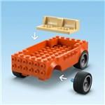  LEGO Bluey 11202 Bluey a rodinný výlet autem na pláž14