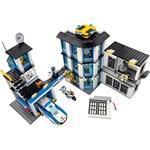 LEGO City 60141 Policejní stanice4