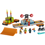 LEGO City 60294 Kaskadérský kamión1