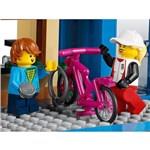 Lego City 60306 Ulice s obchůdky3