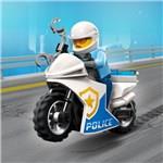 Lego City 60392 - Pościg samochodowy z motocyklem policyjnym5