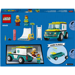LEGO® City 60403 Sanitka a snowboardista3