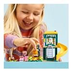 LEGO® Disney™ 11201 Bluey, Chloe a zábava na hřišti4