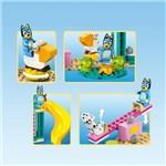 LEGO® Disney™ 11201 Bluey, Chloe a zábava na hřišti10