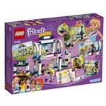 Lego Friends 41338 Stephanie ve sportovní aréně2