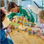 Lego Friends 41731 - Mezinárodní škola v městečku Heartlake3