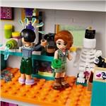 Lego Friends 41731 - Mezinárodní škola v městečku Heartlake5