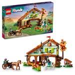 LEGO Friends 41745 Autumn a její koňská stáj1