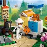 LEGO® Friends 42669 Dům včelařů a květinová zahrada7