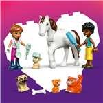 Lego Friends 42696 Veterinární klinika se zvířátky6