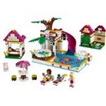 LEGO Friends 41008 Koupaliště v Heartlake1