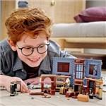 Lego Harry Potter 76385 Kouzelné momenty z Bradavic: Hodina kouzelných formulí6