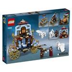 Lego Harry Potter 75958 Kočár z Krásnohůlek: Příjezd do Bradavic3