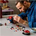 LEGO® Marvel 76326 Busta Iron Spider-Mana9