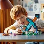 Lego Minecraft 21244 - Rytířská základna2