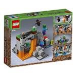Lego Minecraft 21141 Jeskyně se zombie2
