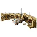 LEGO Star Wars 75290 Kantýna Mos Eisley3