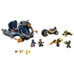 Lego Super Heroes 76143 Avengers: Boj o náklaďák2