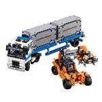 LEGO Technic 42062 Přeprava kontejnerů1