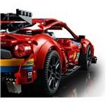 LEGO Technic 42125 Ferrari 488 GTE „AF Corse #51”4