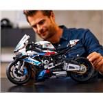 LEGO Technic 42130 BMW M 1000 RR2