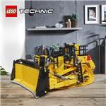LEGO Technic 42131 Buldozer Cat D11 ovládaný aplikací 3