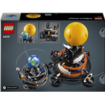 LEGO® Technic 42179 Planeta Země a Měsíc na oběžné dráze3