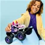 LEGO Technic 42220 Monster Jam™ Sparkle Smash™ s natahovacím motorem5