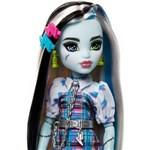 Mattel - Monster High Frankie Stein Day Out Doll2