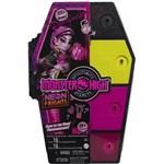 Mattel - Monster High Skulltimate Secrets Neon Frights Draculaura fluorescenční1