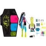 Mattel - Monster High Skulltimate Secrets Neon Frights Frankie Stein Fluorescent2