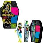 Mattel - Monster High Skulltimate Secrets Neon Frights Frankie Stein Fluorescent1