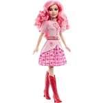 Mattel Disney Descendants: Vzestup Rudé Panenka Bridget zpívá "Shuffle of Love" v angličtině3
