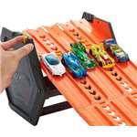 Mattel Hot Wheels 5-pásmová dráha Kufřík + autíčko Závody HGK415