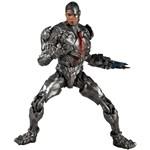 McFarlene Figurka DC Multiverse Cyborg1